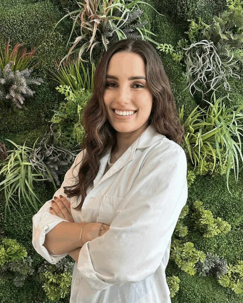 dra mercedes lamela